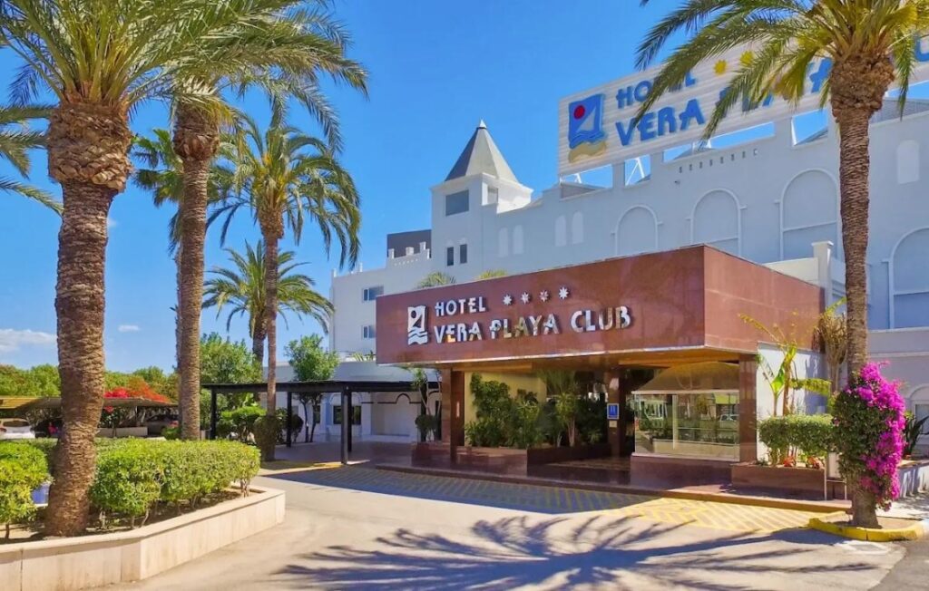 PLAYAVERA HOTEL